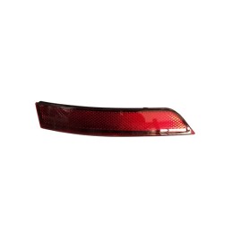 REAR RIGHT BUMPER REFLECTOR...